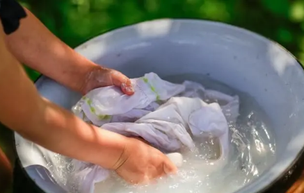 京东洗衣服务自己需要提供包装吗(京东洗衣服务直接把衣物给快递小哥就行了吗) 京东洗衣服务自己需要提供包装吗(京东洗衣服务直接把衣物给快递小哥就行了吗)