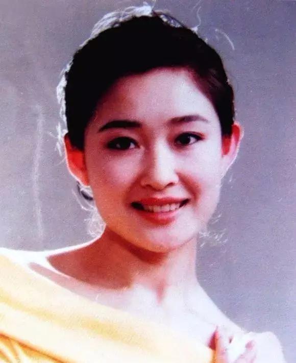 盖丽丽喂奶门事件（流量女王盖丽丽资料介绍）