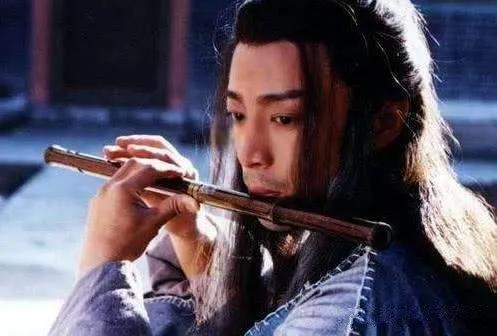 何中华结婚了吗（古装男神何中华资料简介）