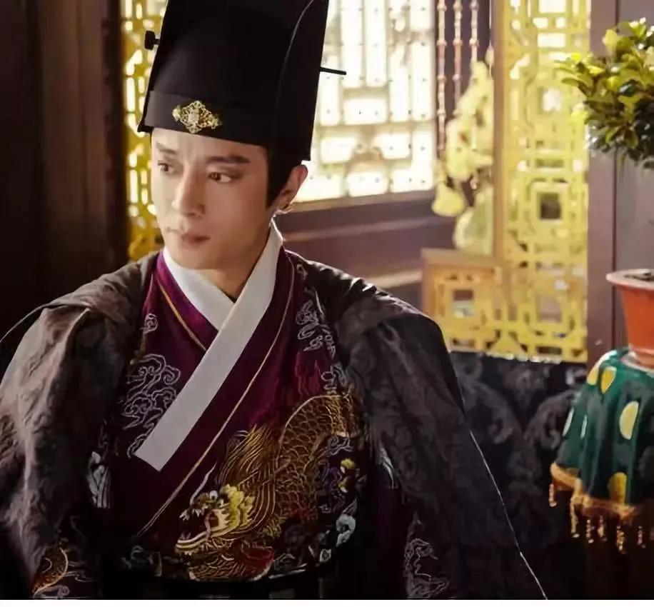 何中华结婚了吗（古装男神何中华资料简介）