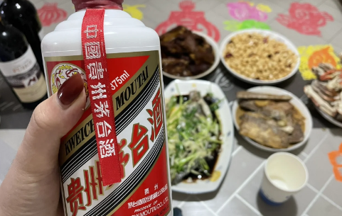 假酒一般人能喝出来吗(假酒和真酒的区别) 假酒一般人能喝出来吗(假酒和真酒的区别)