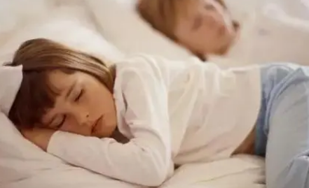 梦见蛇缠身是好事还是坏事（女人梦见蛇缠身甩不开什么预兆）