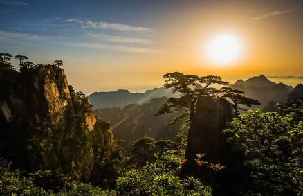 2023年黄山4月份雨多吗(黄山4月份值得去吗) 2023年黄山4月份雨多吗(黄山4月份值得去吗)