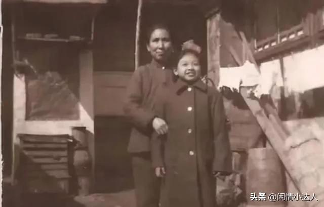 中国内地女歌手韩红资料简介（韩红至今未婚的真正原因）