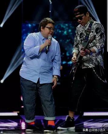 中国内地女歌手韩红资料简介（韩红至今未婚的真正原因）