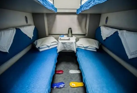 软卧是男女混住吗3