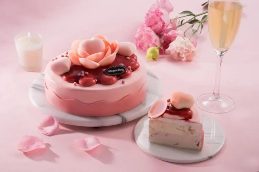 哈根达斯冰淇淋蛋糕可以放在冰箱第二天吃吗