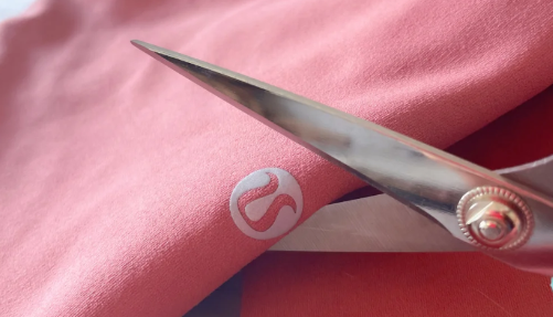 露露瑜伽裤可以机洗吗(露露瑜伽裤如何洗) 露露瑜伽裤可以机洗吗(露露瑜伽裤如何洗)