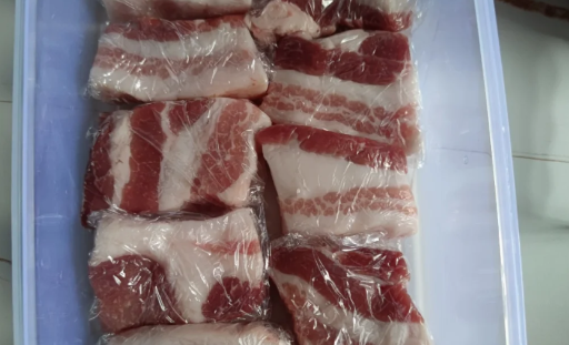 冻肉怎么解冻后和新鲜肉一样3