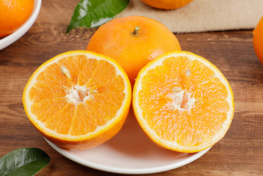 沃柑有一股酒味吃了会中毒吗（沃柑有酒味吃了会得癌症吗）