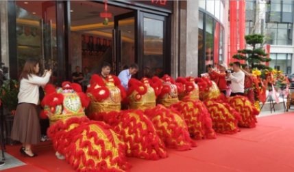 2023年3月8日妇女节是黄历开业交易吉日吗(3月8日妇女节开门做生意好吗) 2023年3月8日妇女节是黄历开业交易吉日吗(3月8日妇女节开门做生意好吗)