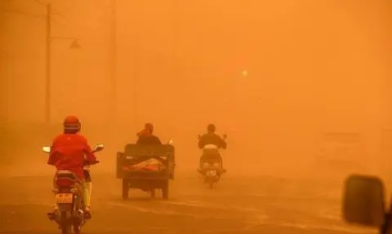 2023内蒙古沙尘暴从哪里刮起来的3