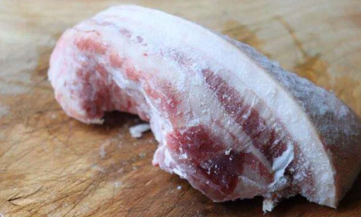 新鲜猪肉冷冻前要洗还是不洗(猪肉保存一年不坏方法) 新鲜猪肉冷冻前要洗还是不洗(猪肉保存一年不坏方法)