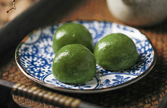 青团是清明节吃还是寒食节吃（青团是清明节吃还是端午节吃）