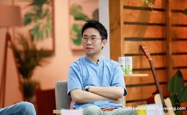 杨迪的女朋友是谁 杨迪回应与相恋12年女友分手