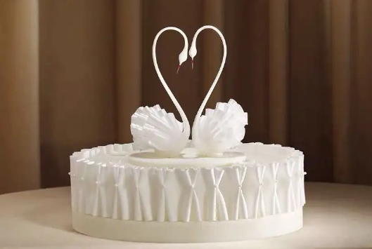 黑天鹅蛋糕需要配送费吗(黑天鹅蛋糕配送费用多少钱) 黑天鹅蛋糕需要配送费吗(黑天鹅蛋糕配送费用多少钱)