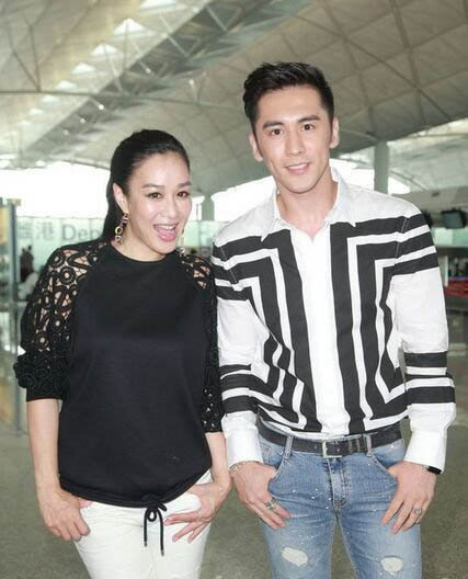 张伦硕跳水走光怎么回事？ 跳水掉泳裤实在尴尬