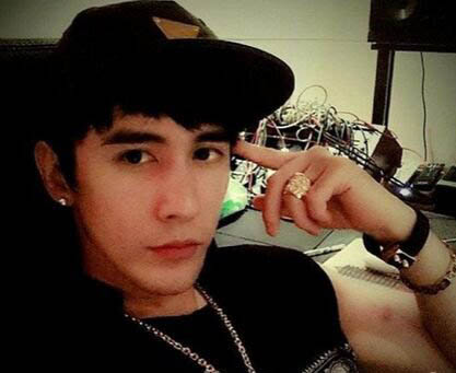 张伦硕跳水走光怎么回事？ 跳水掉泳裤实在尴尬