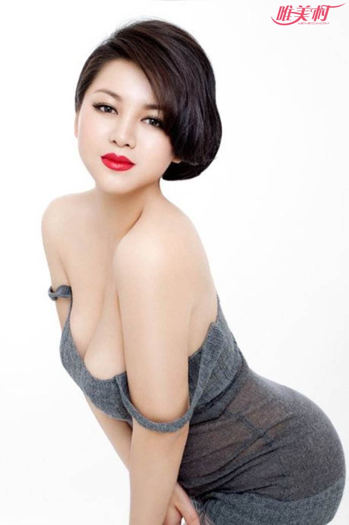 雪村老婆俞晴三围 大尺度性感写真惊呆小伙伴