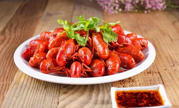 小龙虾蒸十分钟就熟了吗3