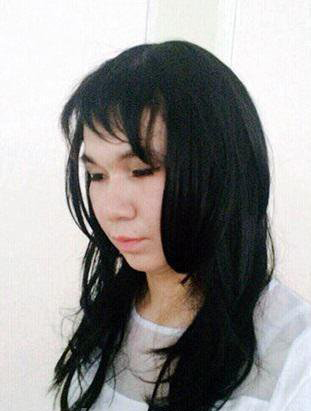 小伙子男扮女装替女友高考 被评为“年度浪漫男士”