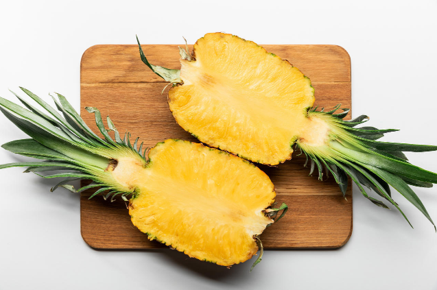 菠萝有点辣还能吃吗1
