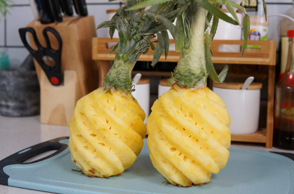 吃菠萝用什么泡减少麻木刺痛感3
