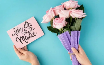 每年的母亲节都是同一天吗2023（母亲节是每年的几月几日星期几）