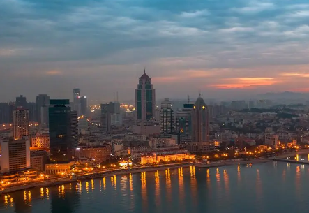 2023年青岛夏天一般温度多少(夏天适合去青岛吗) 2023年青岛夏天一般温度多少(夏天适合去青岛吗)