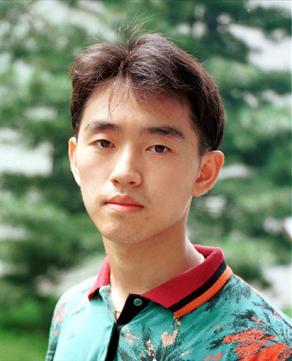 乒乓球冠军孔令辉和谁结婚了（孔令辉和马苏的爱情往事）