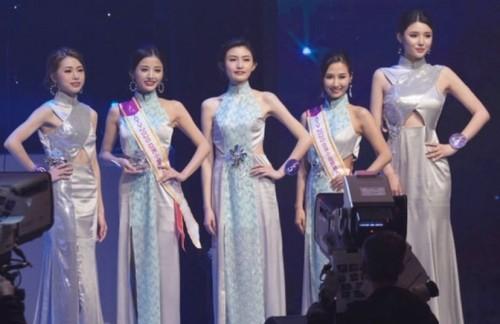 荒野小蛮腰早期作品（荒野小蛮腰张玥资料照片 ）