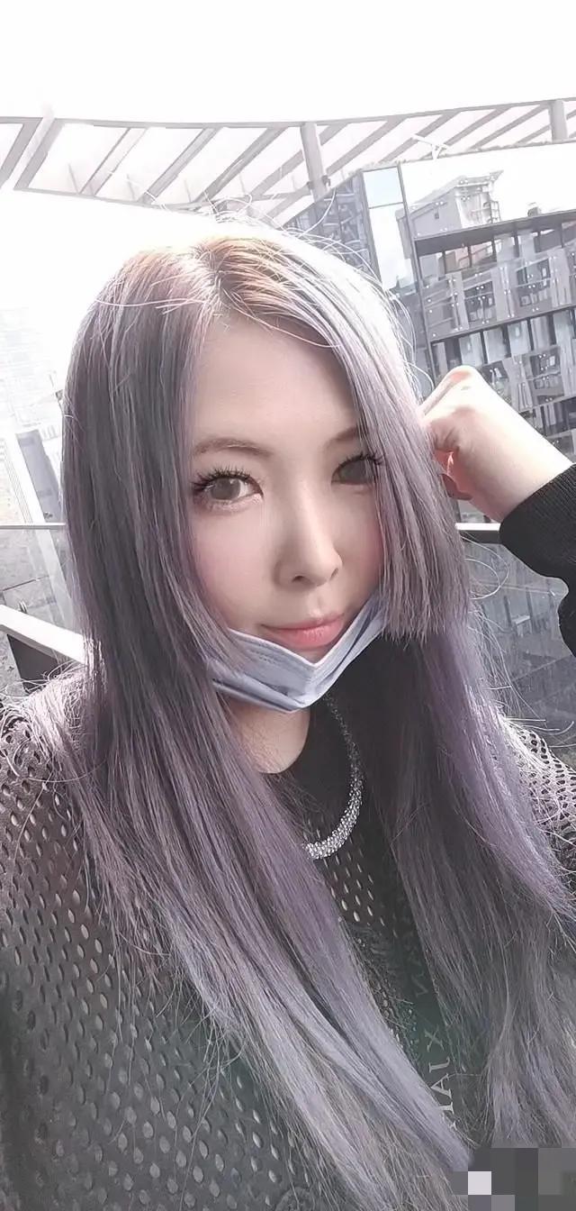 mikiakama现状（台湾女星川岛茉树代丑闻）