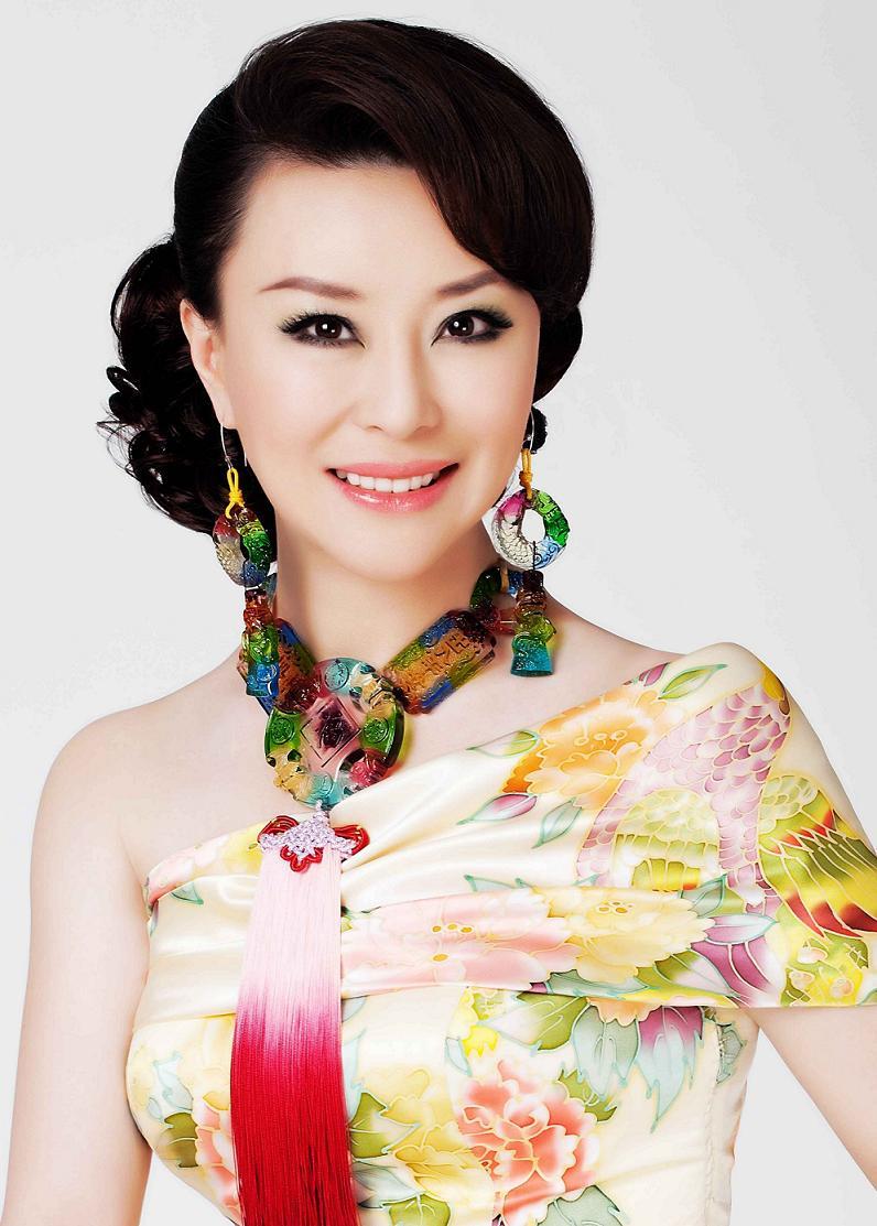 祖海现任丈夫是谁（45岁祖海自曝不婚原因）