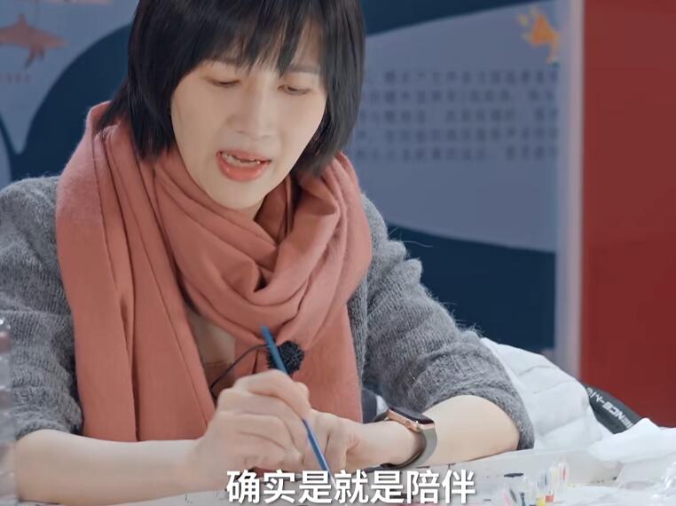 papi酱干嘛的（网红papi酱个人资料简介老公）