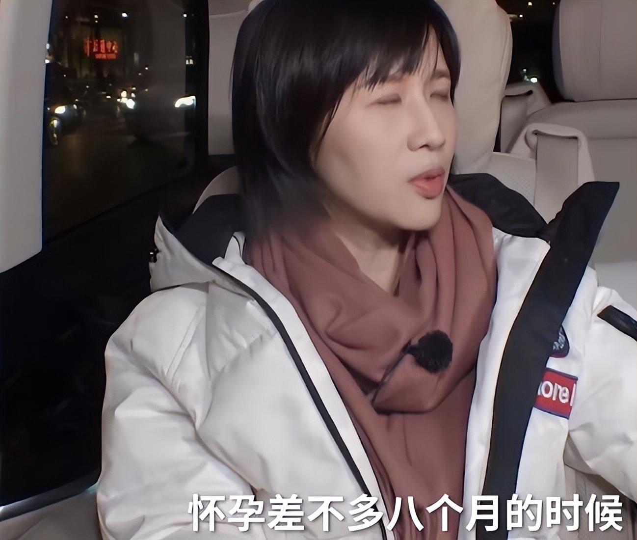 papi酱干嘛的（网红papi酱个人资料简介老公）