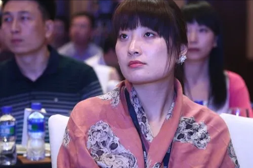 宗馥莉征婚条件是什么（亿万富婆宗馥莉公开征婚条件）