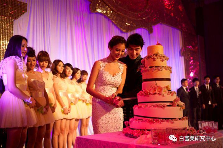 scc林建鹏个人介绍（模特谢梦和SCC高富帅老公林建鹏）