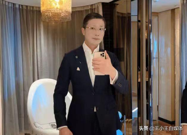 10几年前的网红有哪些（十年前火爆网络的网红现状）