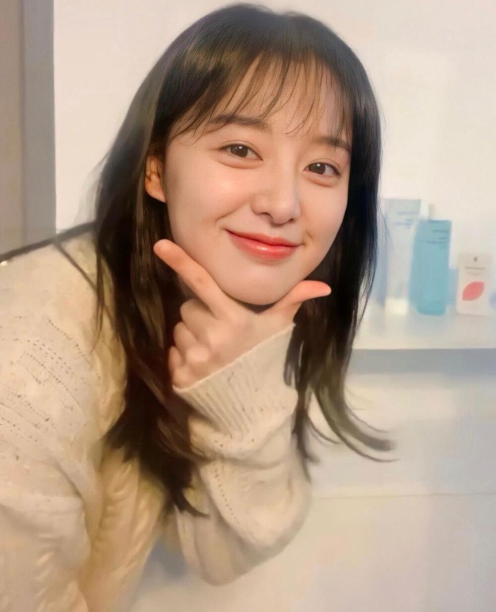 金智媛有没有整容（韩星金智媛火不起来的原因）