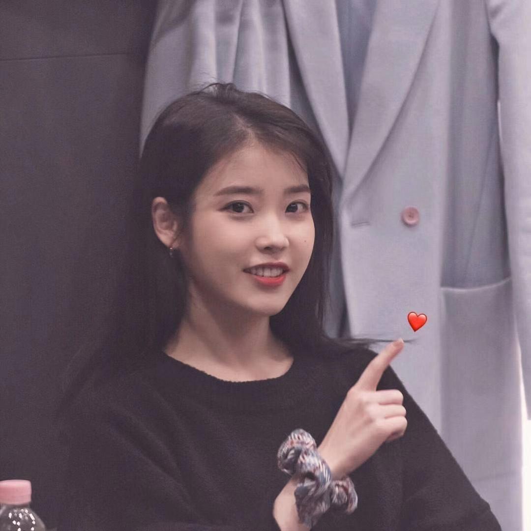 iu和银赫是什么关系（IU李智恩银赫床照事件）