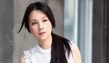 陈坤的老婆是谁啊(演员陈坤的媳妇何琳资料介绍) 陈坤的老婆是谁啊(演员陈坤的媳妇何琳资料介绍)