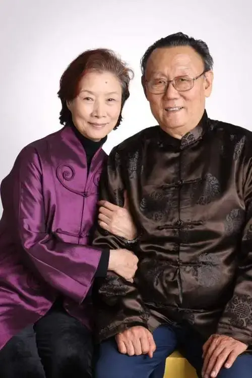 陈坤的老婆是谁啊(演员陈坤的媳妇何琳资料介绍) 陈坤的老婆是谁啊(演员陈坤的媳妇何琳资料介绍)