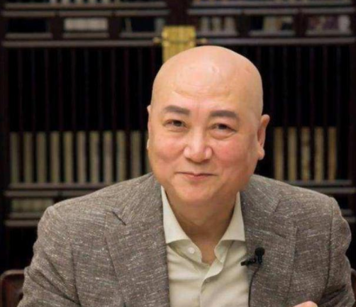 陈丽华是干什么的（中国女首富陈丽华发家史）