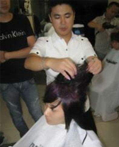 tony老师什么梗（理发店托尼老师的含义）