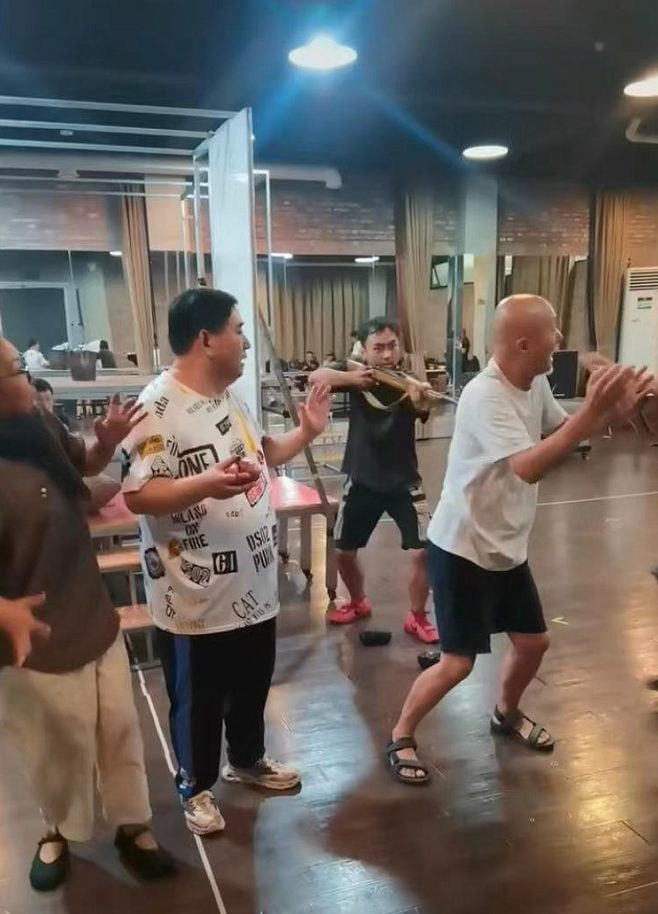 陈佩斯死于什么时候（喜剧演员陈佩斯人生经历）