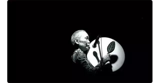 white food为什么吓人（歌曲whitefood的含义）