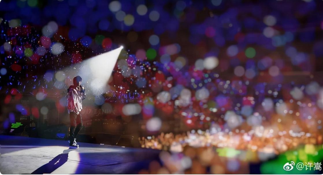 金莎和许嵩因为什么分手（盘点歌手许嵩历任女朋友）