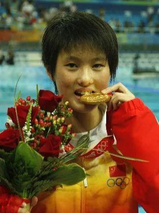 陈若琳为什么名气不大（奥运五连冠运动员陈若琳介绍）