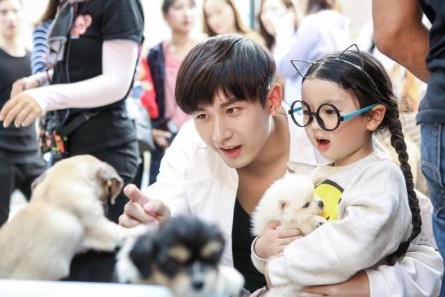 阿拉蕾是谁家的孩子（揭秘童星崔雅涵父母的职业）