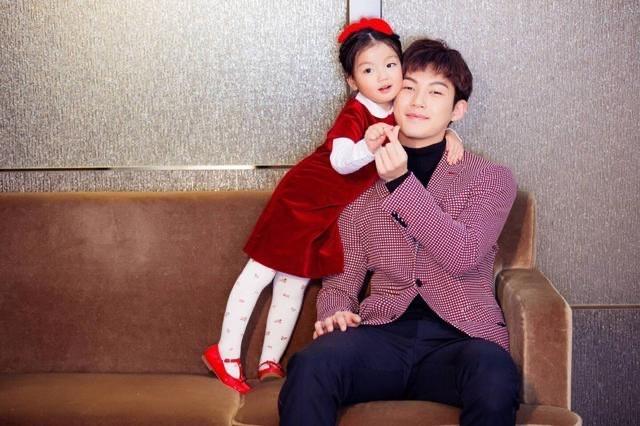 阿拉蕾是谁家的孩子（揭秘童星崔雅涵父母的职业）